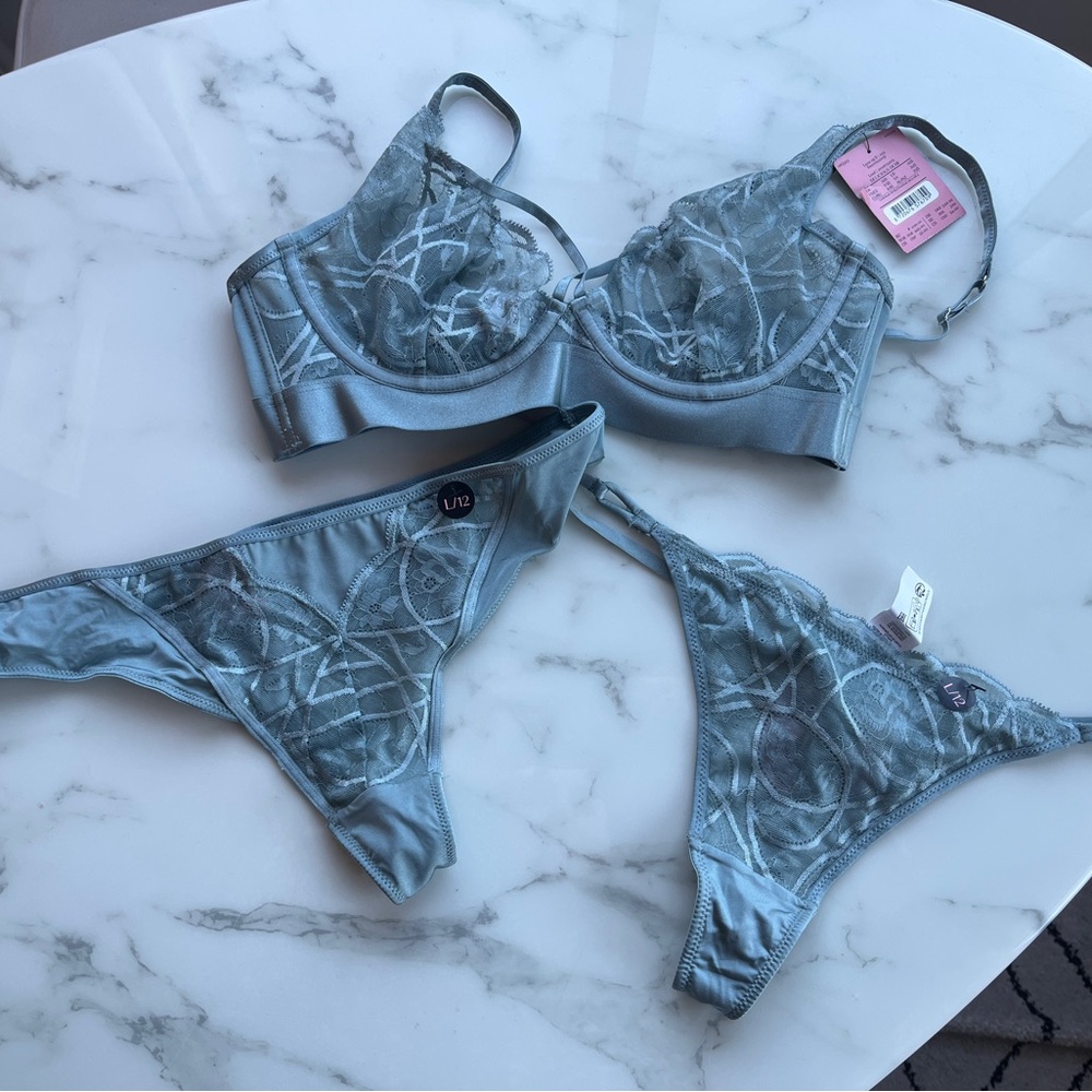 European Elegant Blue Lace Lingerie Set NWT 36B & new 2 string panties sz L